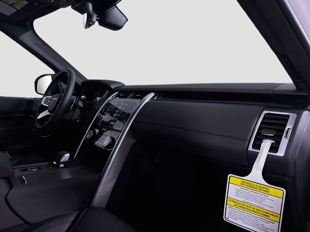 New 2026 Fuji White Land Rover S image 31