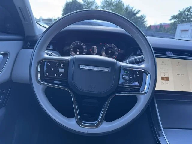 Used 2025 Gray Land Rover Dynamic SE image 20