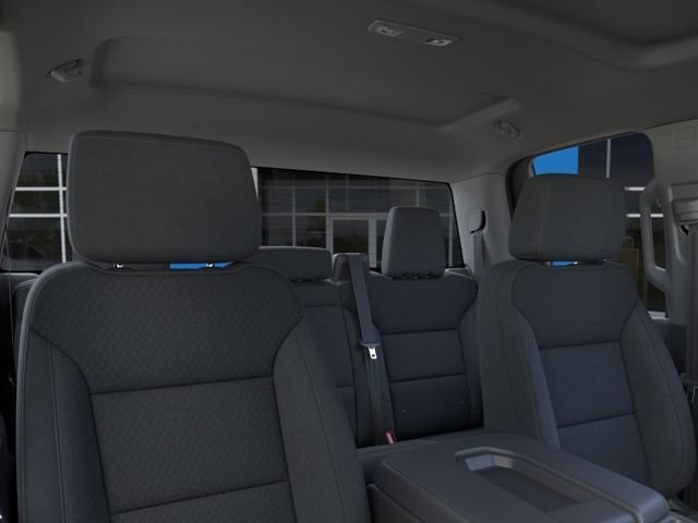 New 2026 Summit White Chevrolet WT image 25