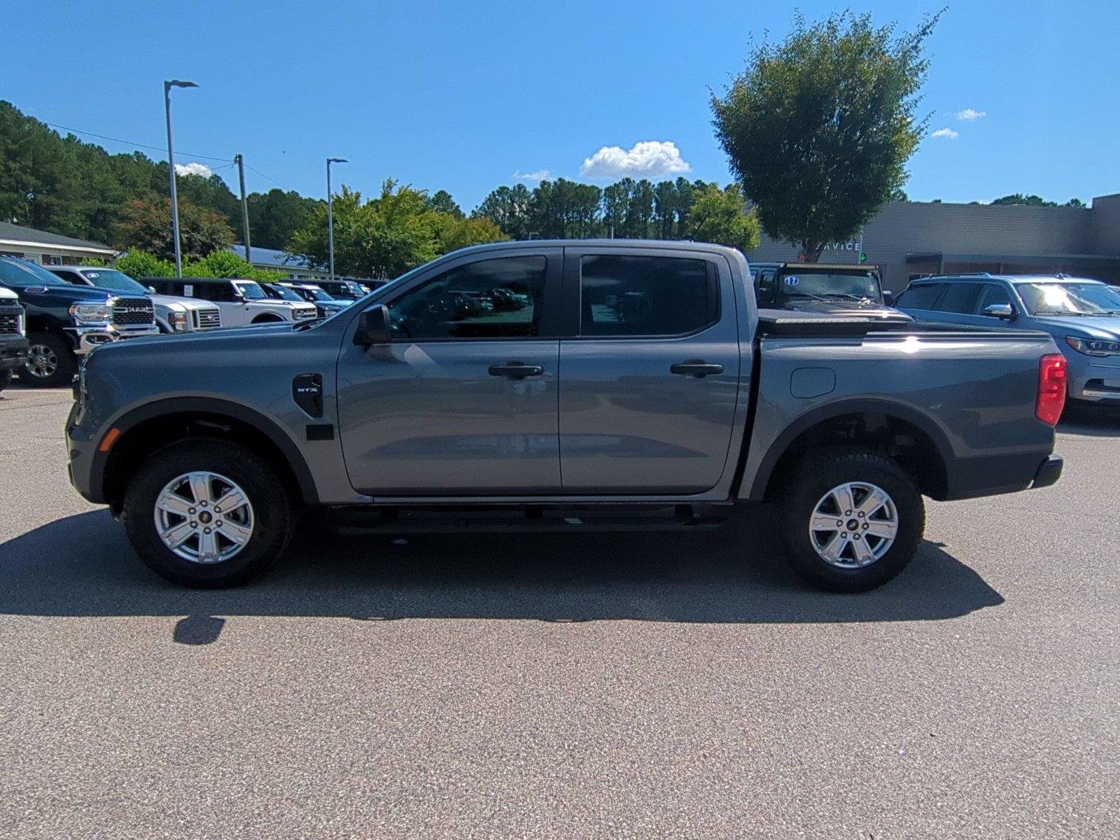 Used 2025 Carbonized Gray Ford XL image 2