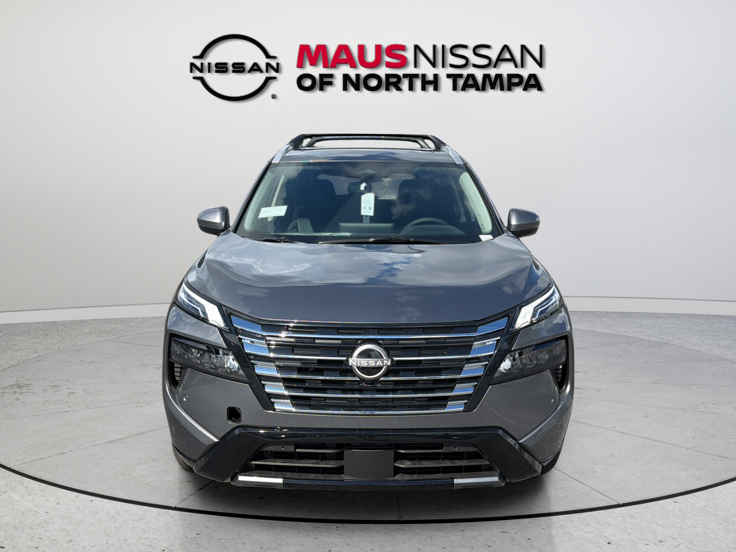 New 2026 Gray Nissan Platinum image 3