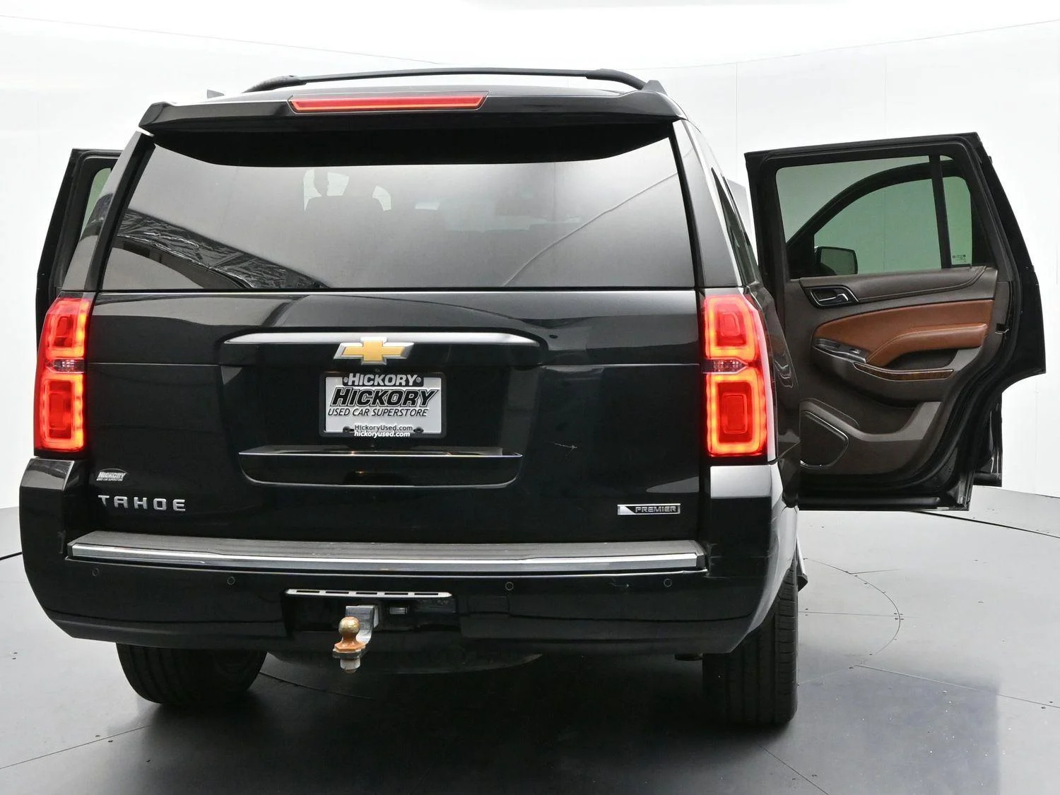Used 2018 Black Chevrolet Premier image 45