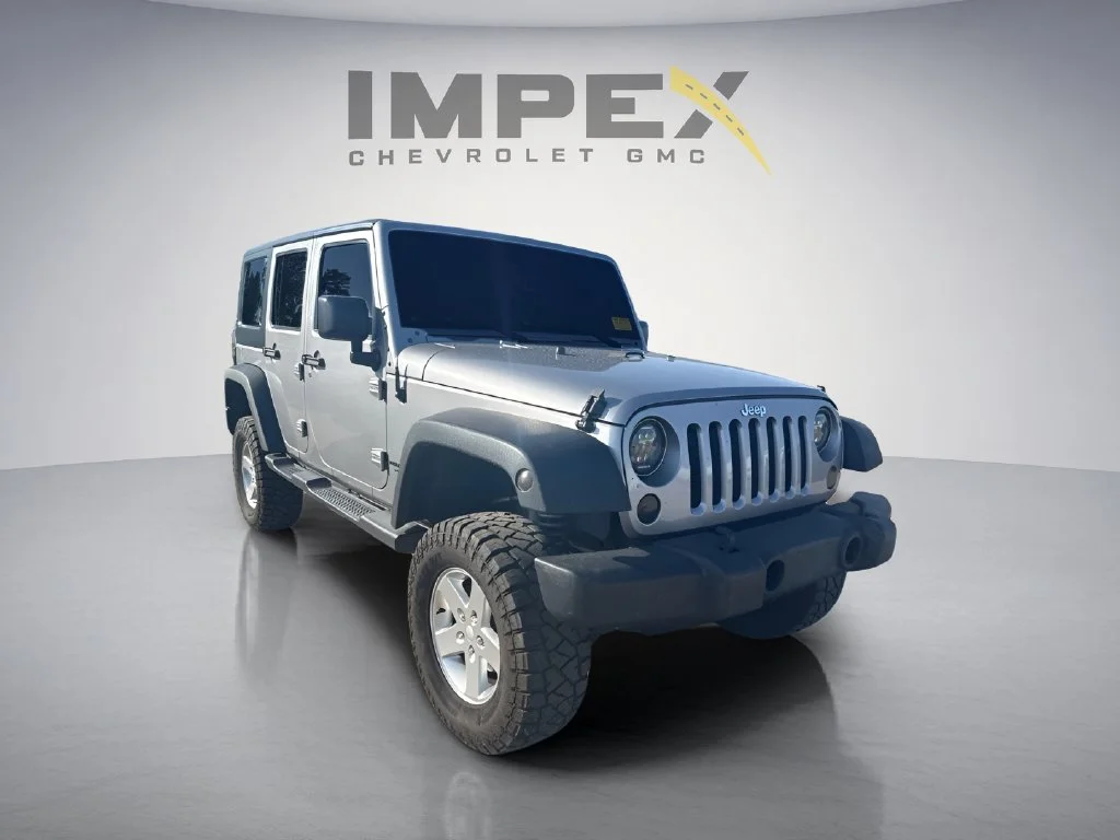Used 2017  Jeep Sport image 7