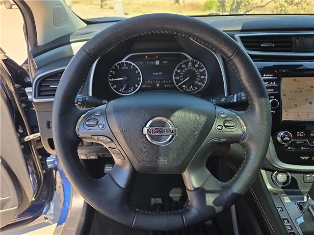 Used 2022 Blue Nissan SL image 16
