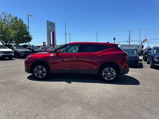 Used 2025 Radiant Red Tintcoat Chevrolet LT image 7