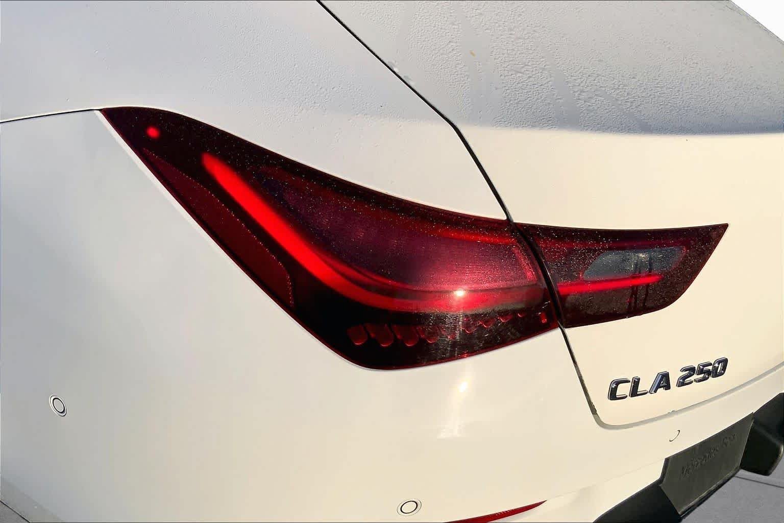 Used 2025 Polar White Mercedes-Benz CLA 250 image 27