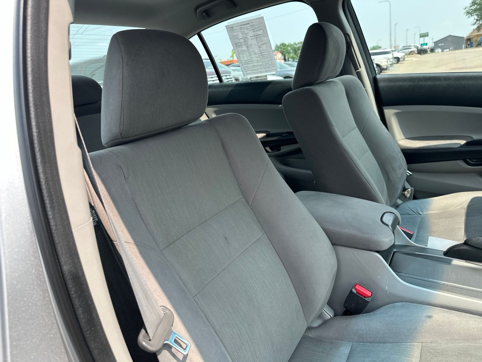 Used 2012 Silver Honda LX image 32