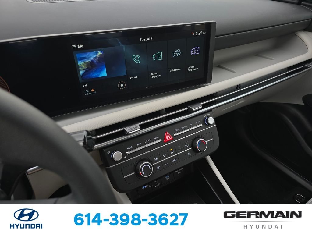 Used 2026 White Hyundai SE image 24