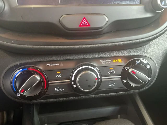 Used 2025 Black Kia LX image 18