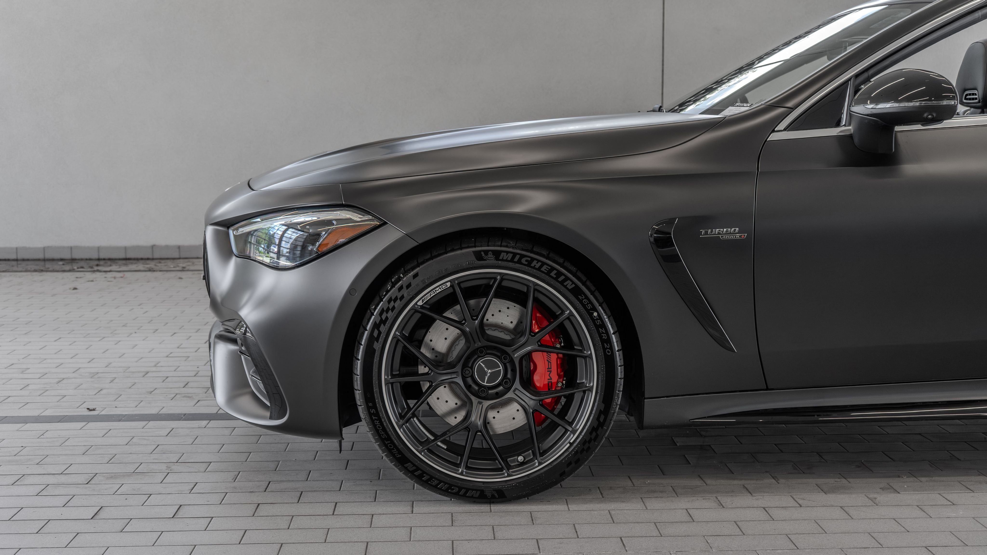 New 2026 MANUFAKTUR exclusive graphite grey magno Mercedes-Benz CLE 53 AMG® image 4