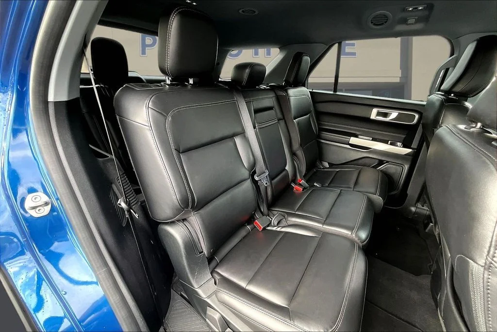 Used 2022 Blue Metallic Ford XLT image 27