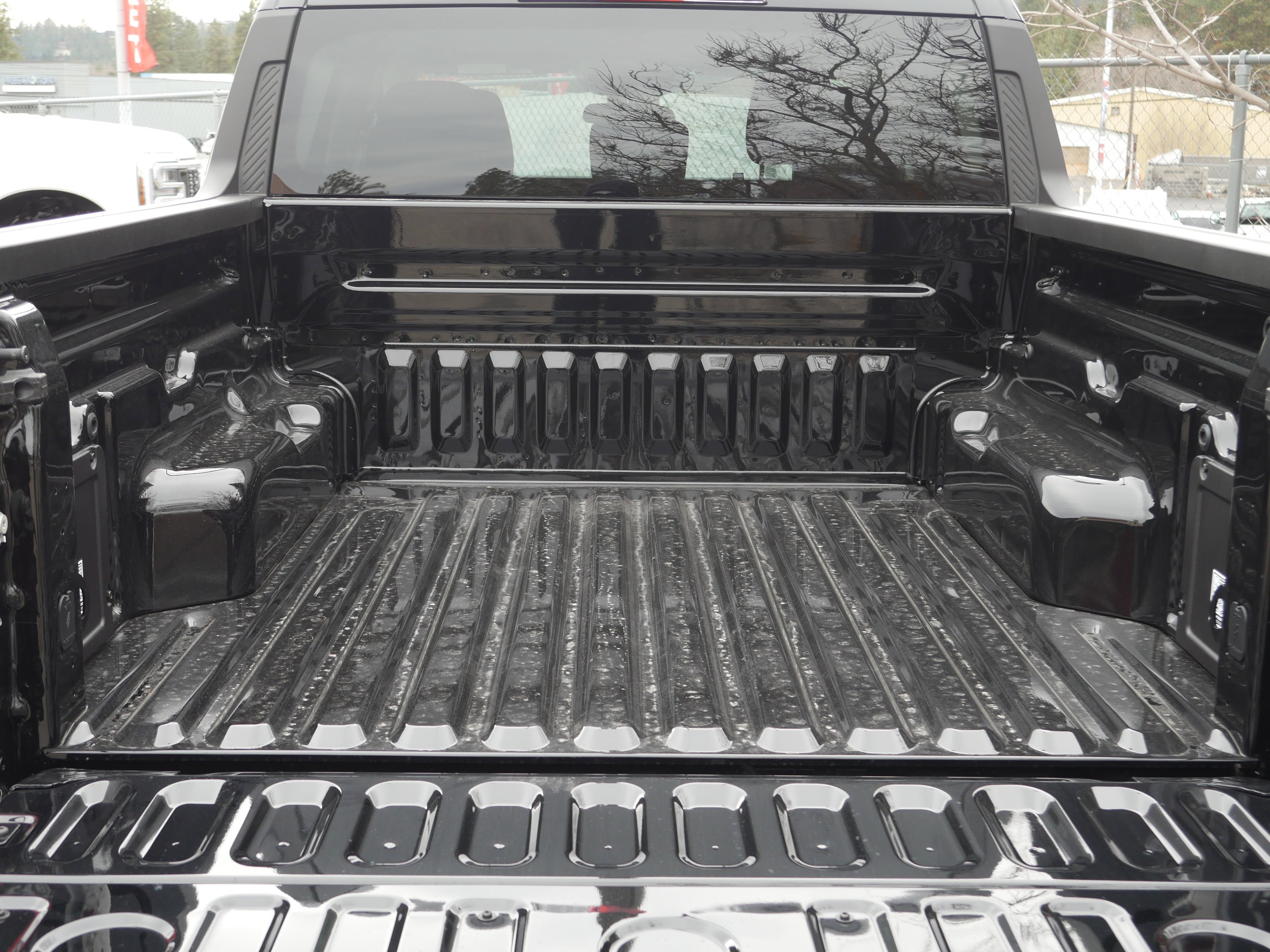New 2026 Shadow Black Ford XL image 21