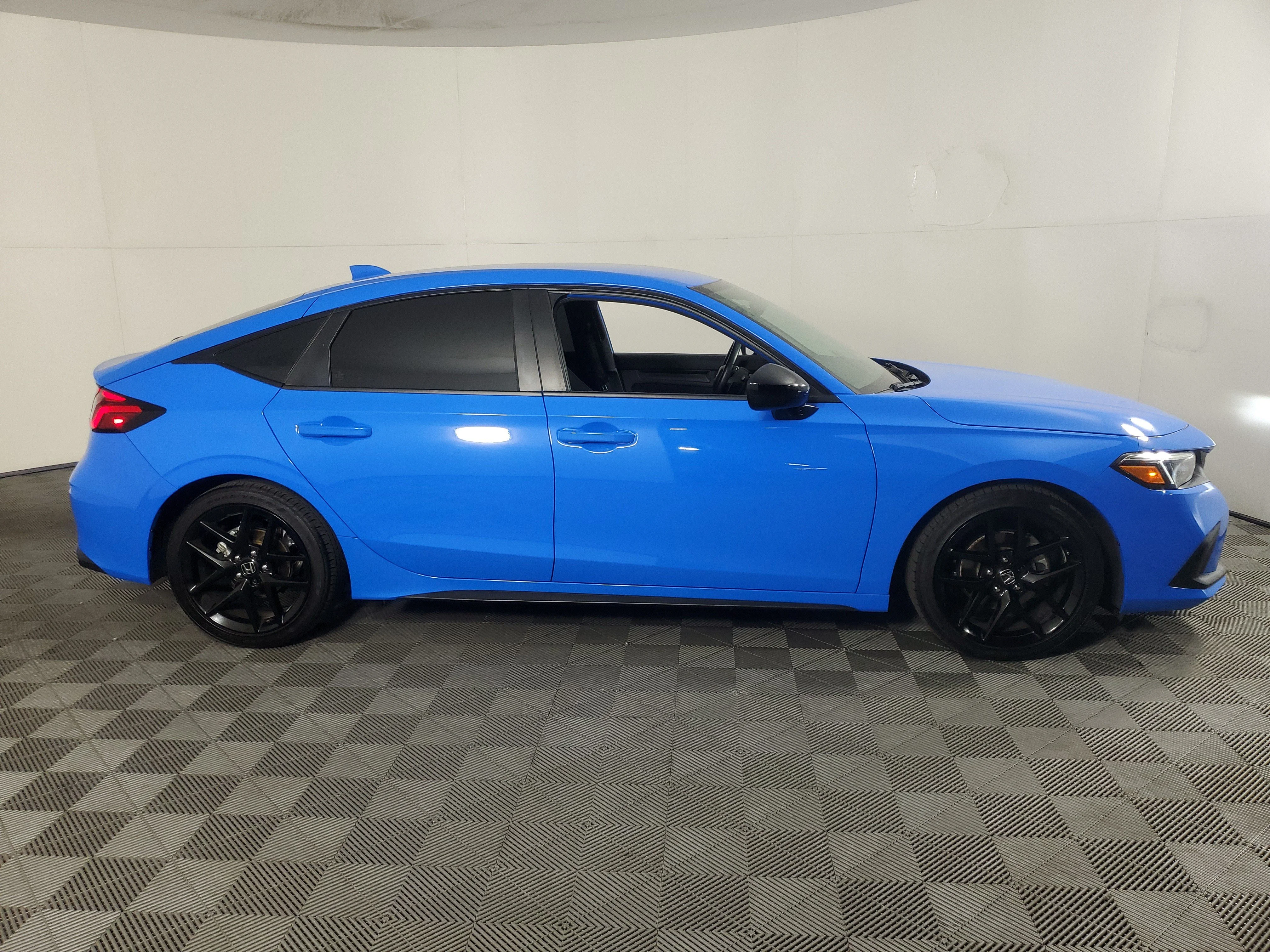 2024 Honda Civic Hatchback Sport - Photo 35