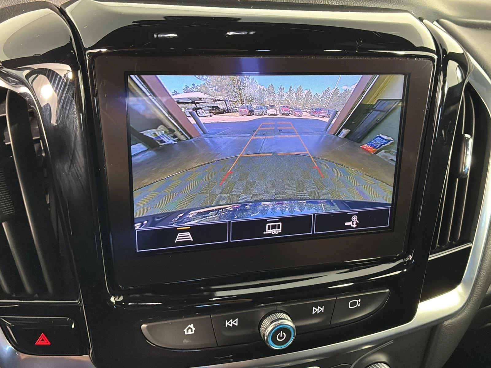 Used 2022 Northsky Blue Metallic Chevrolet LT Cloth image 29