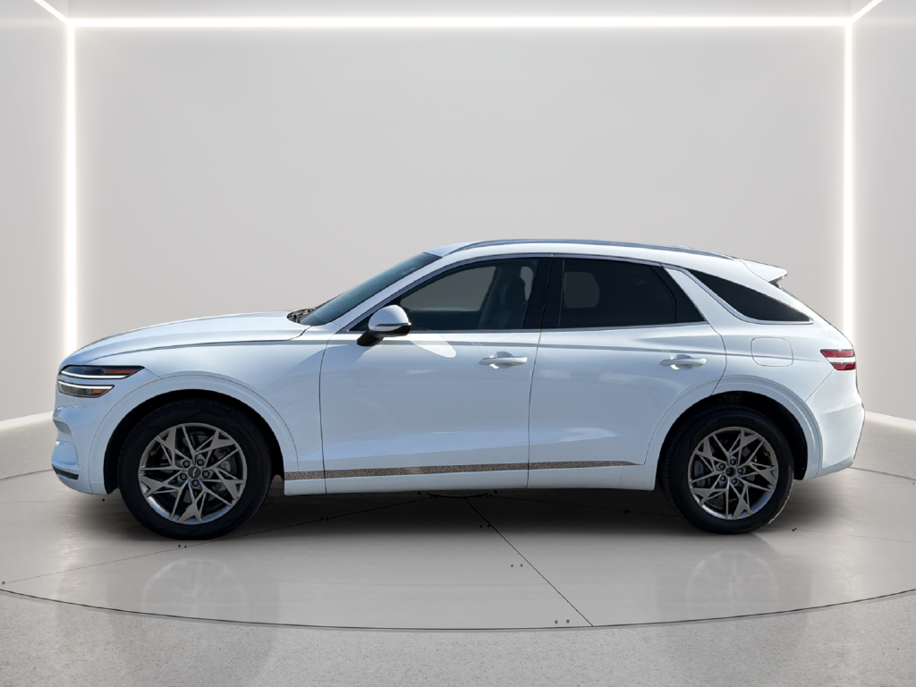 Used 2025 White Genesis 2.5T image 13