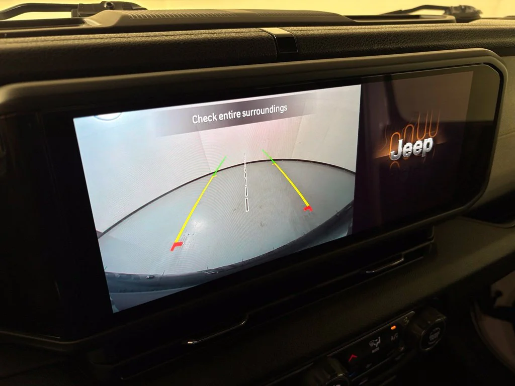 Used 2025 White Jeep Sport S image 25
