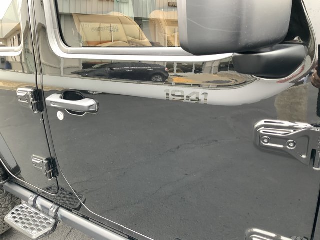 2023 Jeep Wrangler 4-Door Rubicon 392 - Photo 17