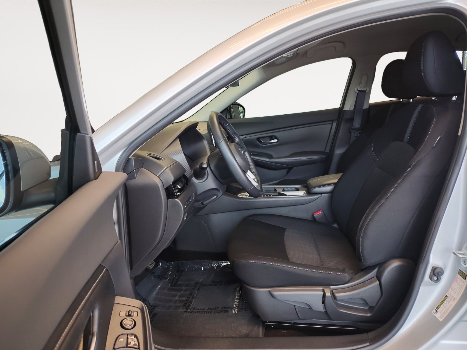 Used 2022 Brilliant Silver Metallic Nissan SV image 22
