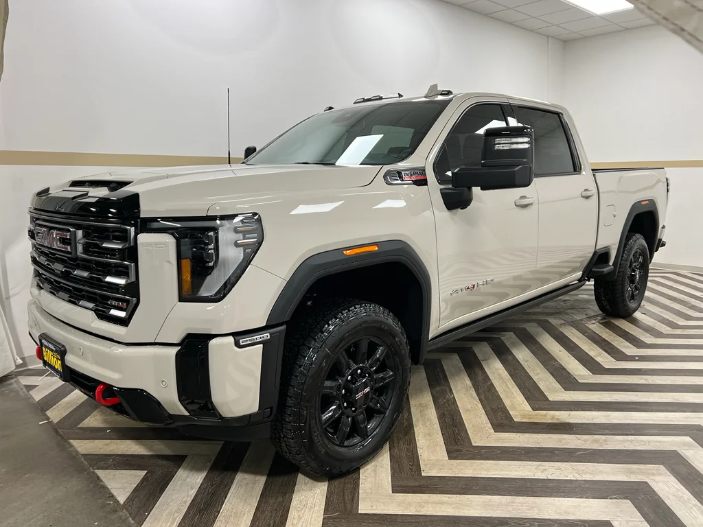 2026 GMC Sierra 4WD Crew Cab Standard Box AT4's photo