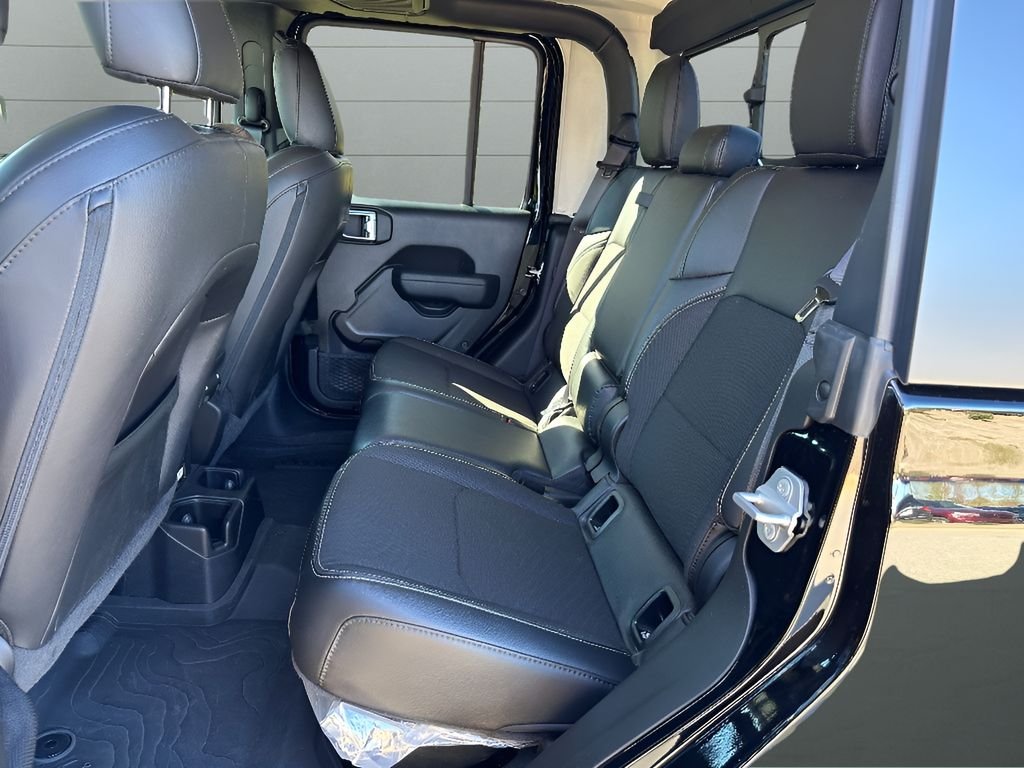 Certified Used 2023 Black Clearcoat Jeep Freedom image 20
