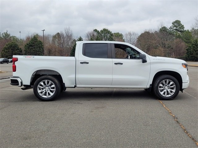 Used 2022 Chevrolet Silverado 1500 Custom with VIN 3GCPDBEKXNG559907 for sale in Little Rock