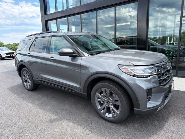 2026 Ford Explorer Active 4WD's photo