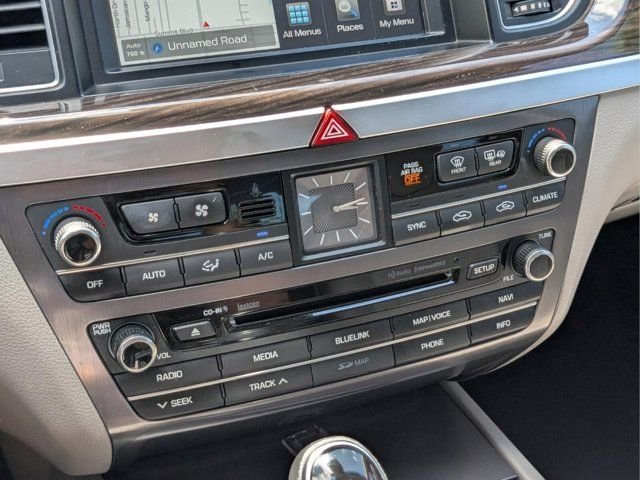 Used 2017 Silver Genesis 3.8 image 16