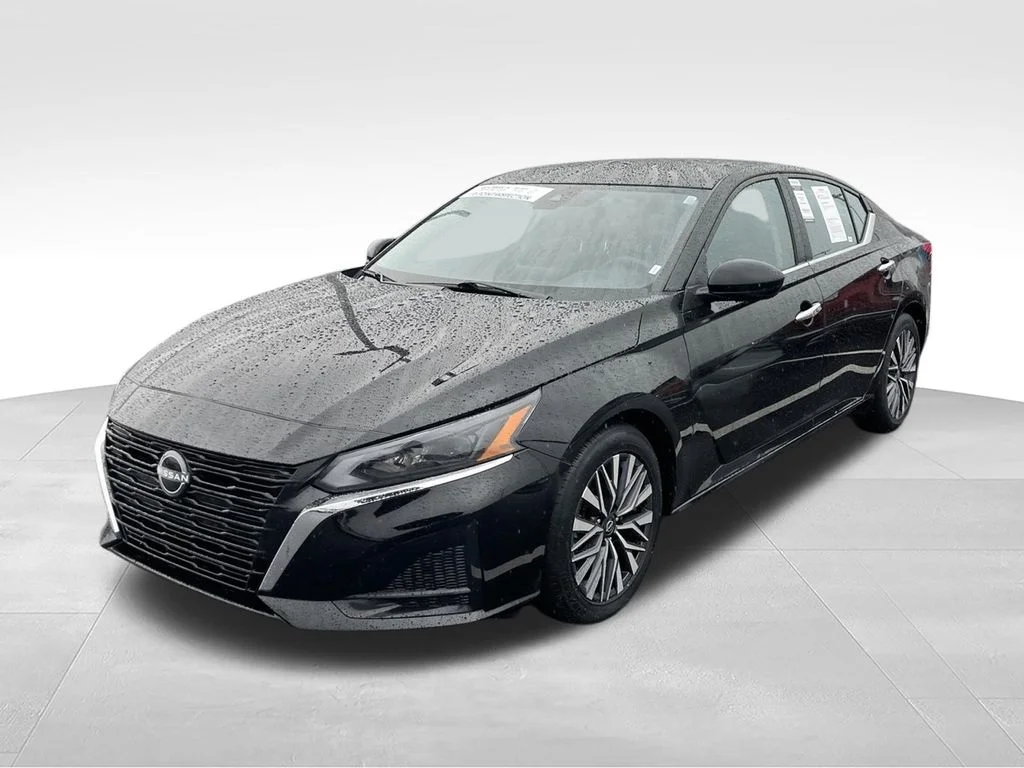 Used 2025 Black Nissan 2.5 SV image 5