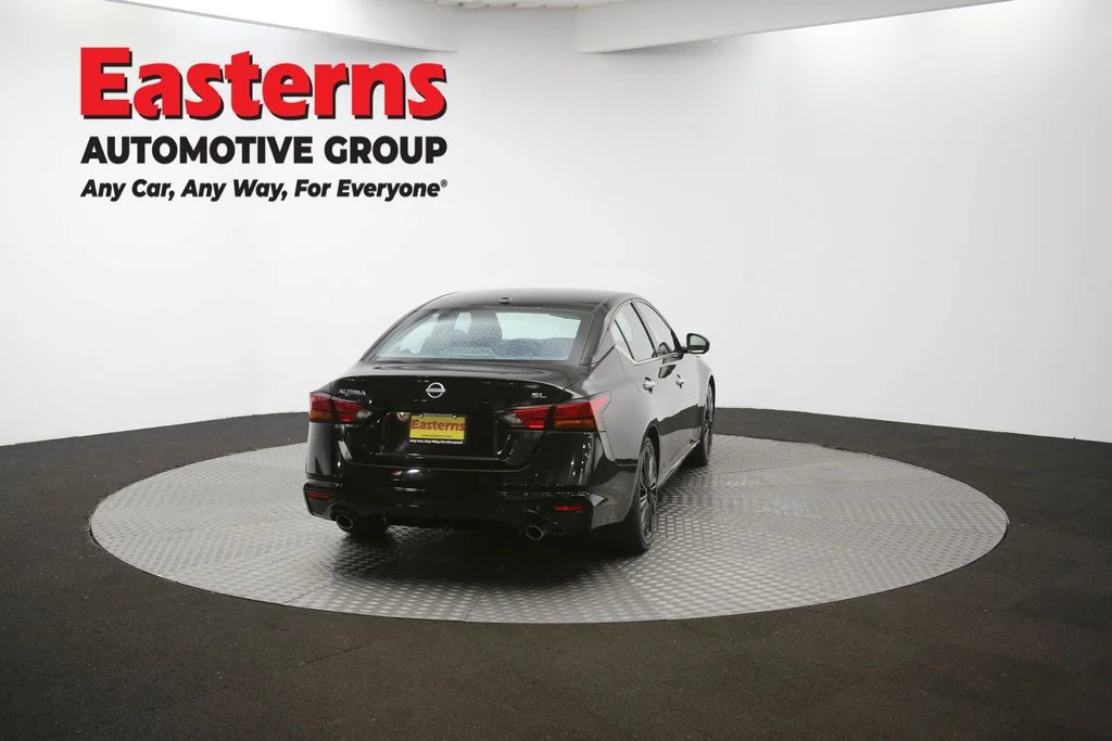 Used 2023 Black Nissan 2.5 SL image 38
