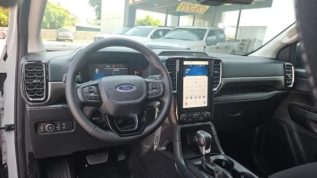 New 2026 Avalanche Ford XLT 4WD image 32
