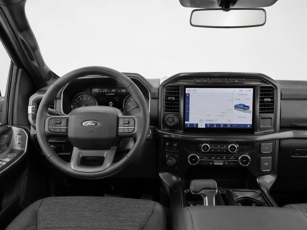 Used 2023 Gray Ford XLT image 21