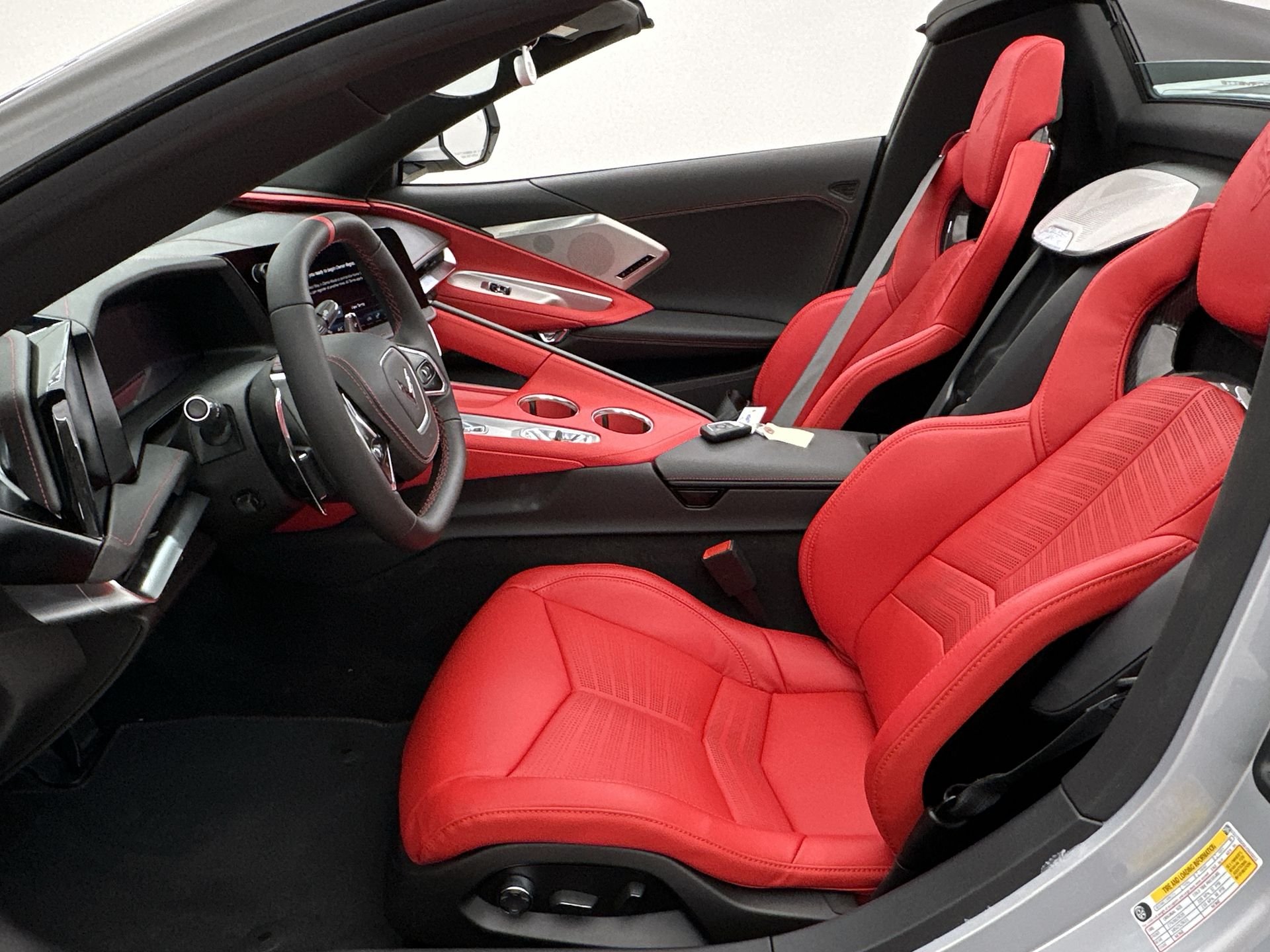 2027 Chevrolet Corvette 2LT - Photo 15