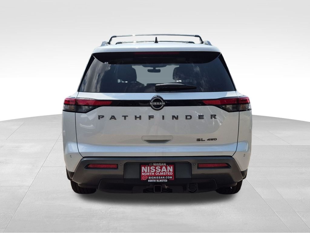 New 2026 Everest White Pearl TriCoat Nissan SL image 11