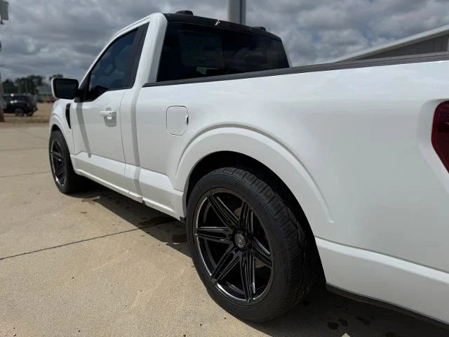 New 2026 Oxford White Ford XL image 46