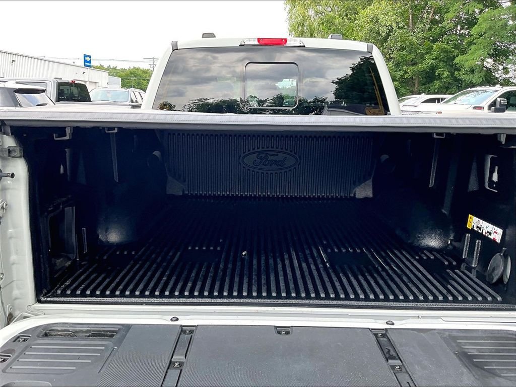 Used 2023 White Ford XLT image 29