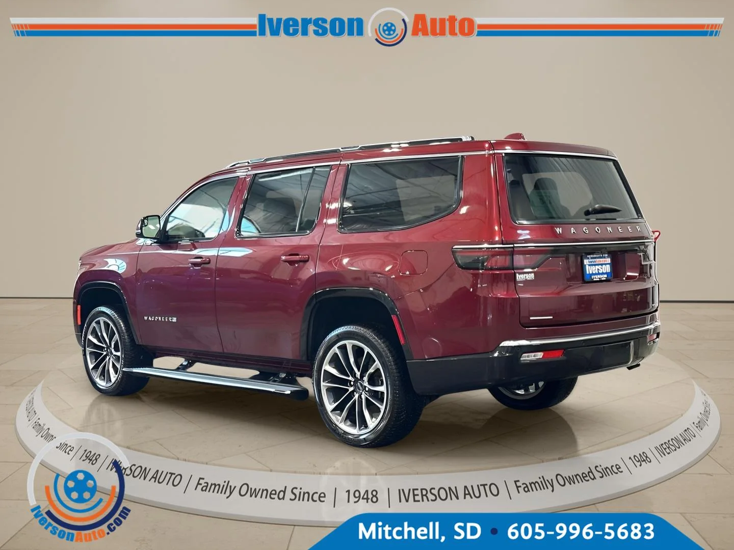 Used 2022 Velvet Red Pearlcoat Jeep Series III image 5