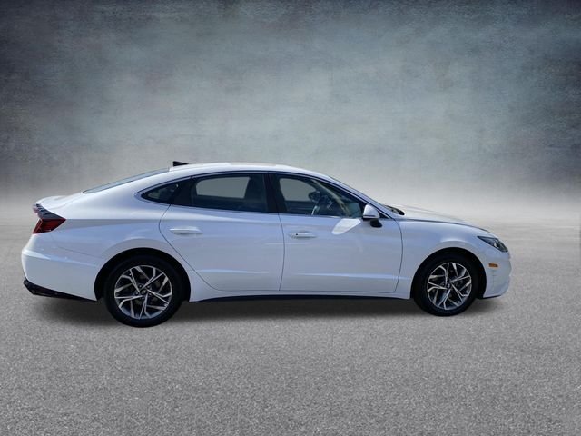Used 2022 Quartz Hyundai SEL image 23