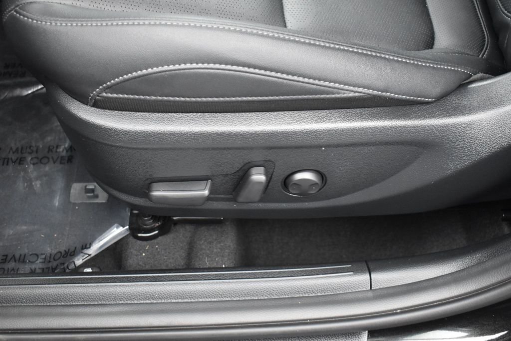 Certified Used 2025 Fusion Black Kia EX image 8