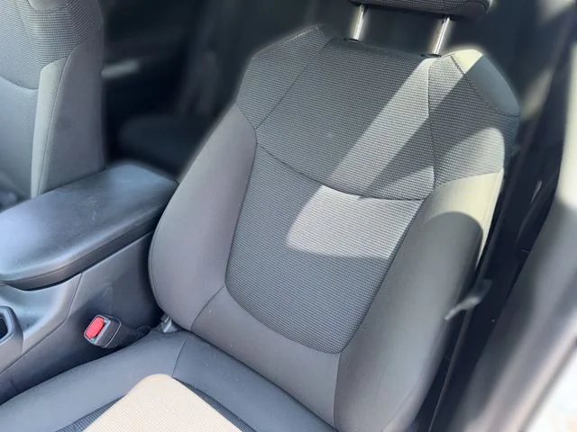 Used 2025 White Toyota LE image 14