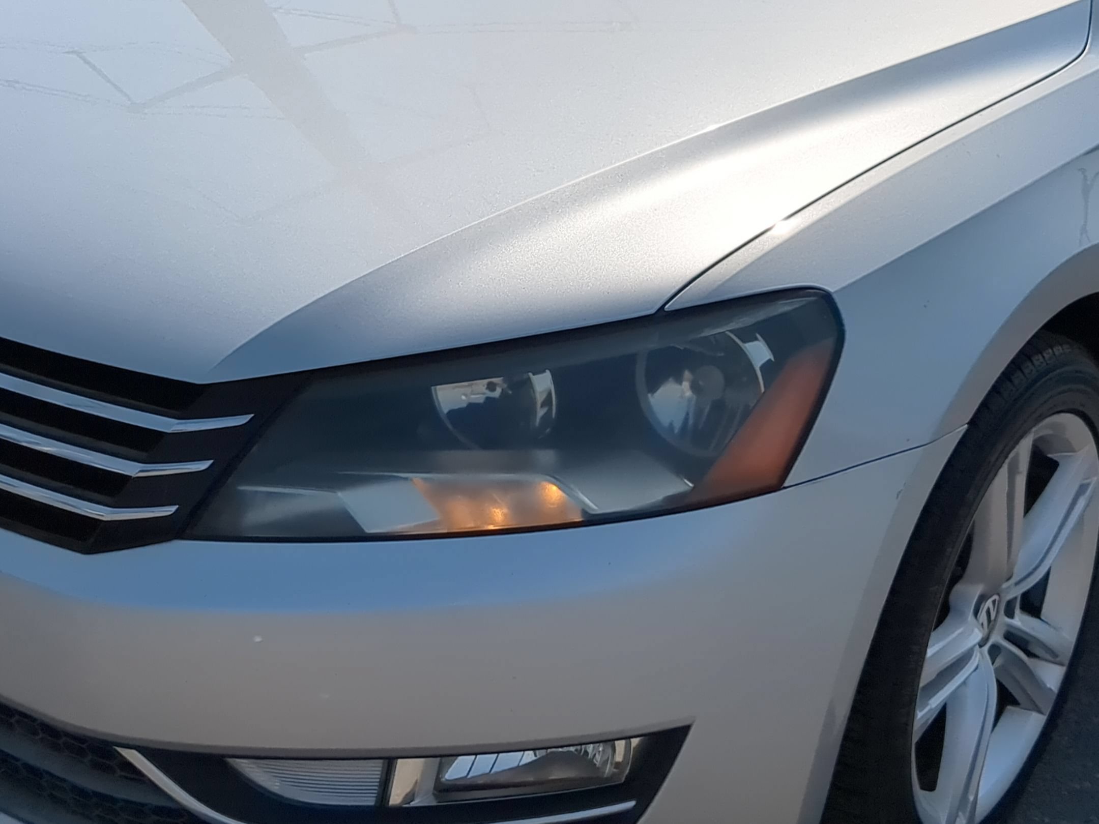 Used 2015 Reflex Silver Metallic Volkswagen 1.8T SE image 10