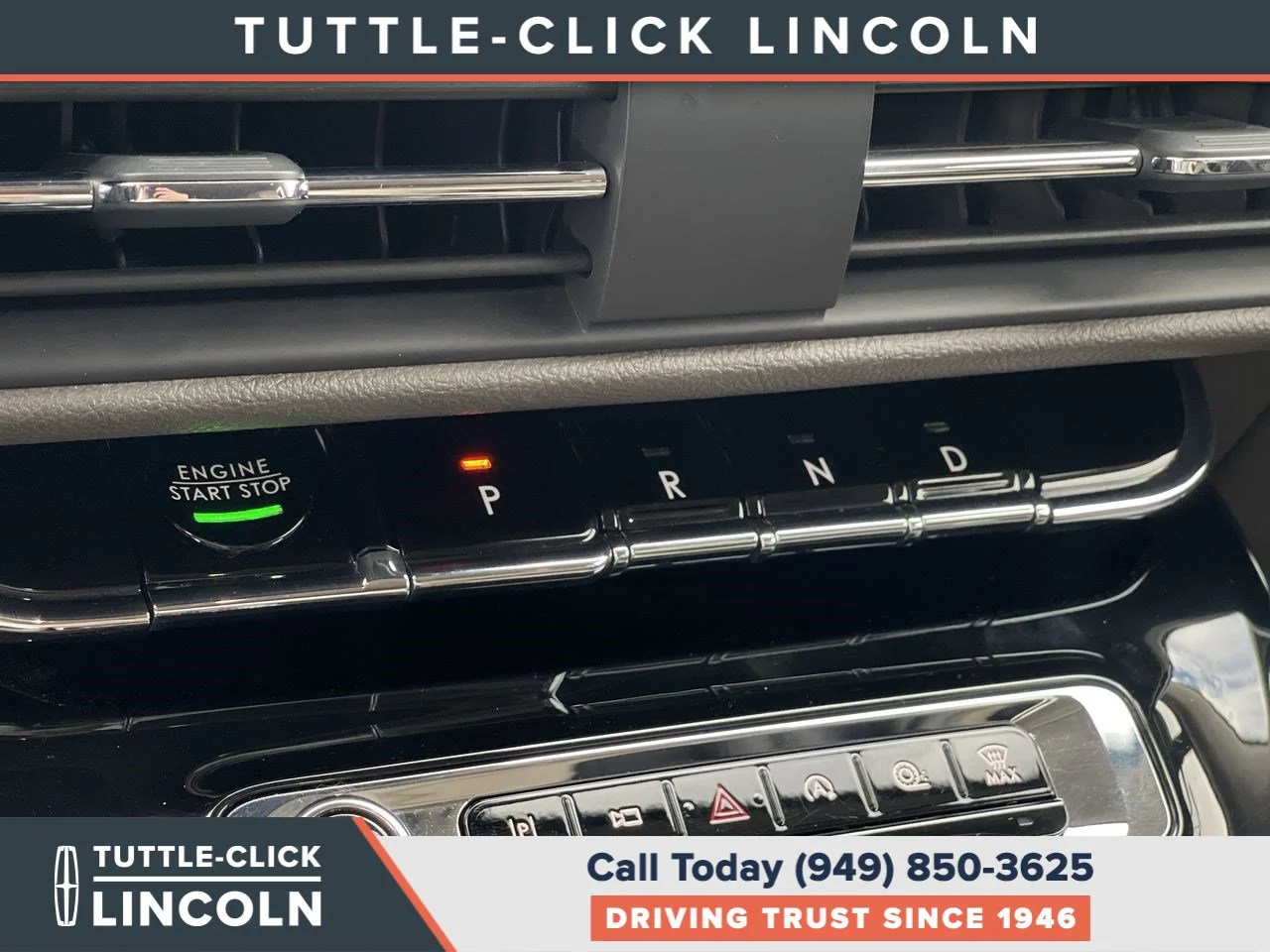 Used 2024 PRISTINE WHITE ME Lincoln Premiere image 29