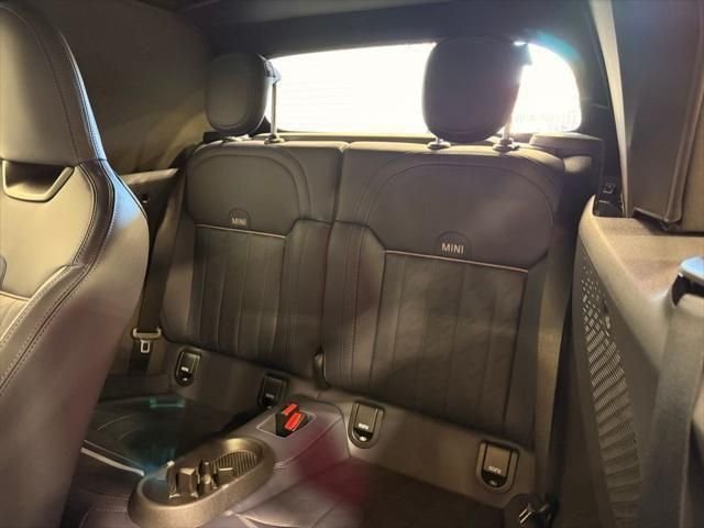 2026 MINI Convertible Base - Photo 19