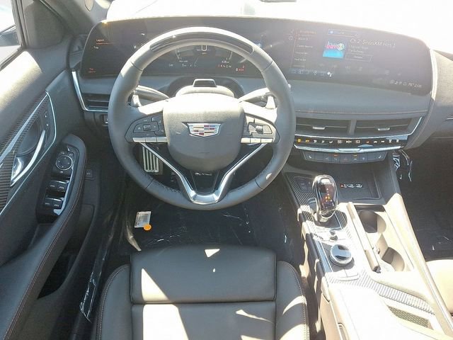 New 2026 Vibrant White Tricoat (Late Availability) Cadillac Sport image 11