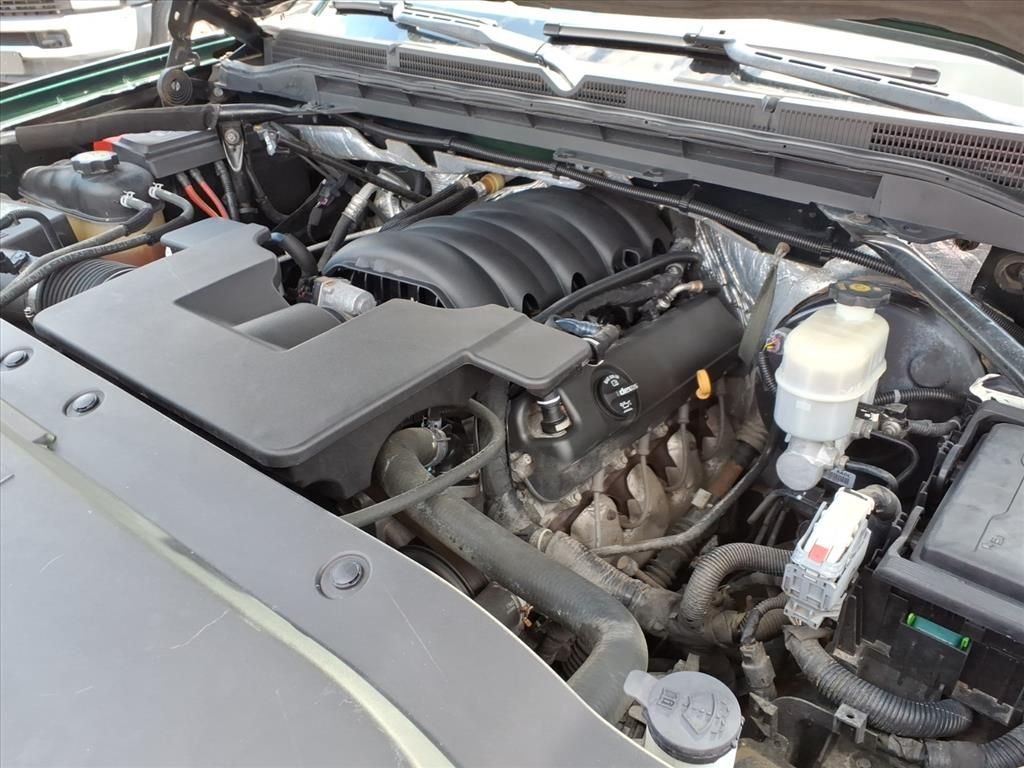 Used 2014 Emerald Green Metallic GMC SLT image 8
