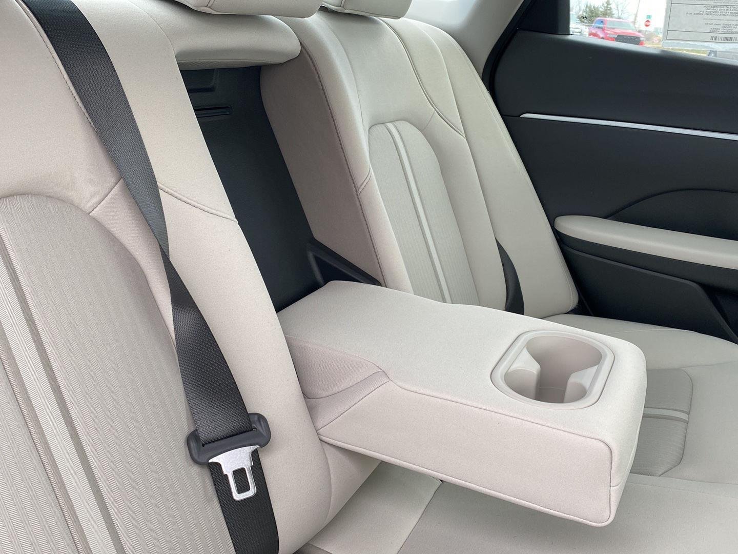 2026 Hyundai Sonata SEL - Photo 16