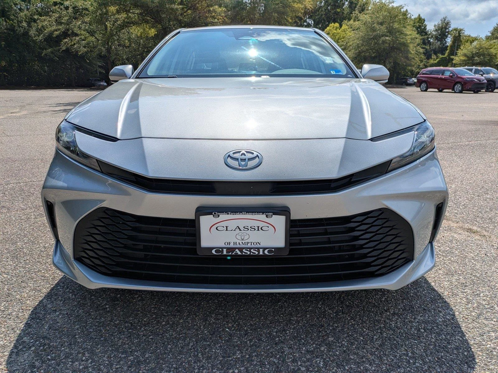 Certified Used 2025  Toyota LE image 9