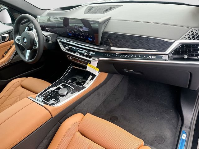 New 2026 Black BMW sDrive40i image 23