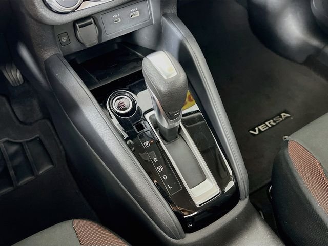 2024 Nissan Versa Sedan SR - Photo 22