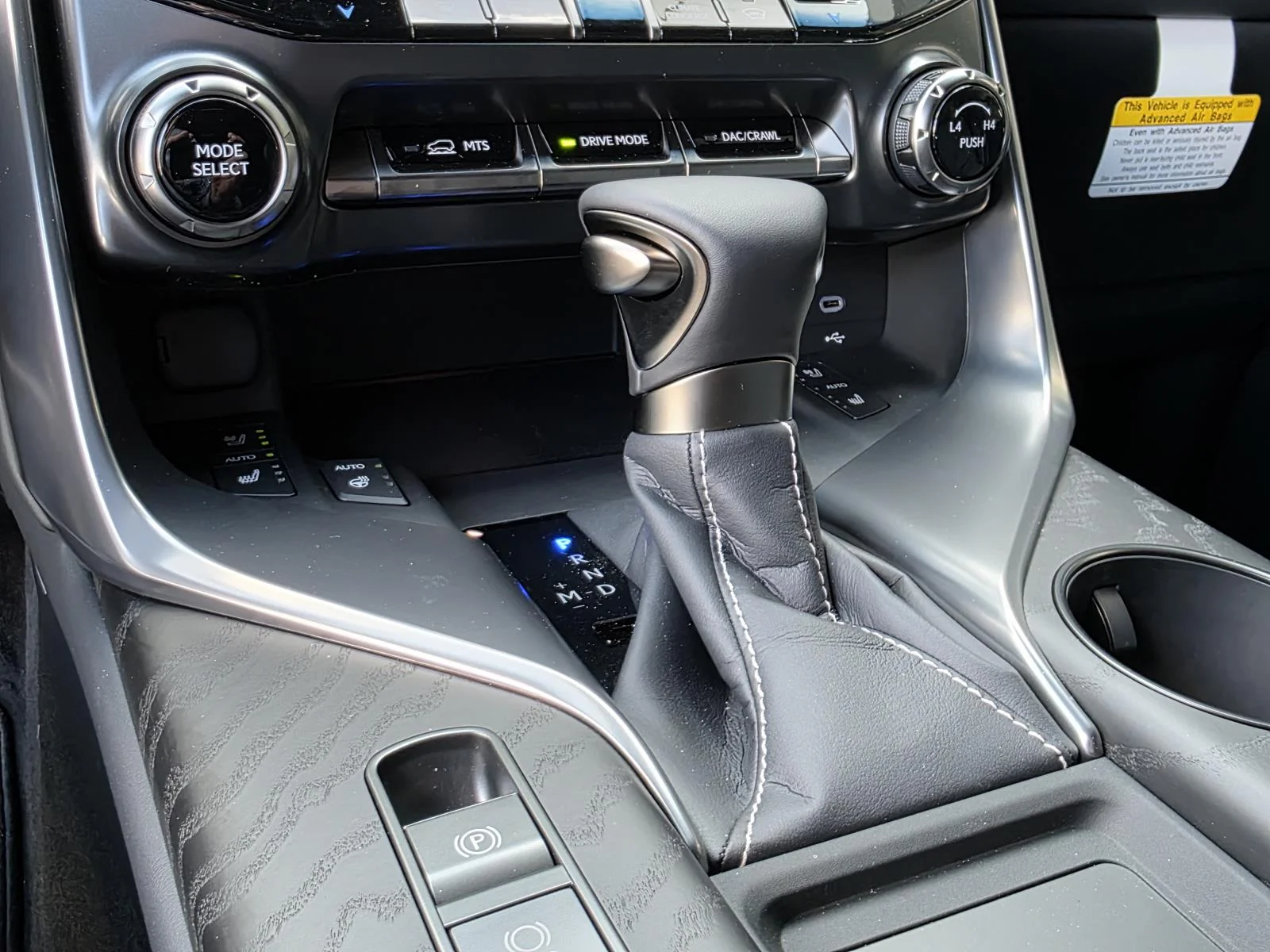 2026 Lexus LX 600 Luxury - Photo 28