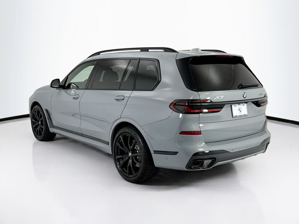 New 2027 Gray Metallic BMW xDrive40i image 7